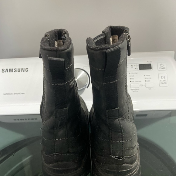 Merrill - Mens Gortex weather proof winter boots - SZ 7 - Picture 6 of 12